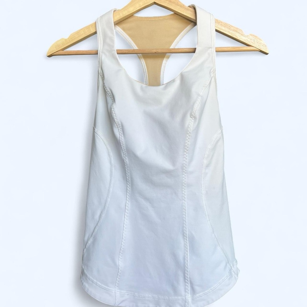 Lululemon White Power Y Tank with Built-In Bra Classic Racerback Size 4